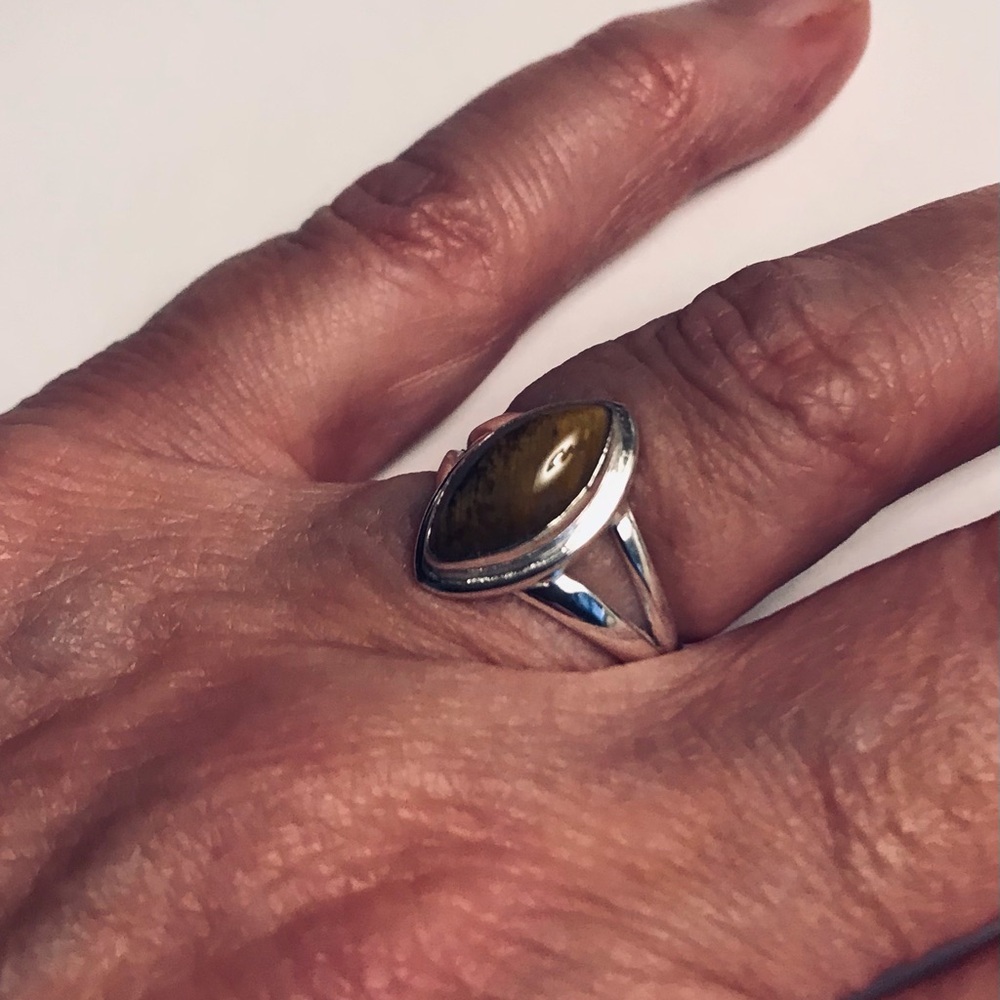 Tiger Eye Stamped 925 Sterling Silver Ring